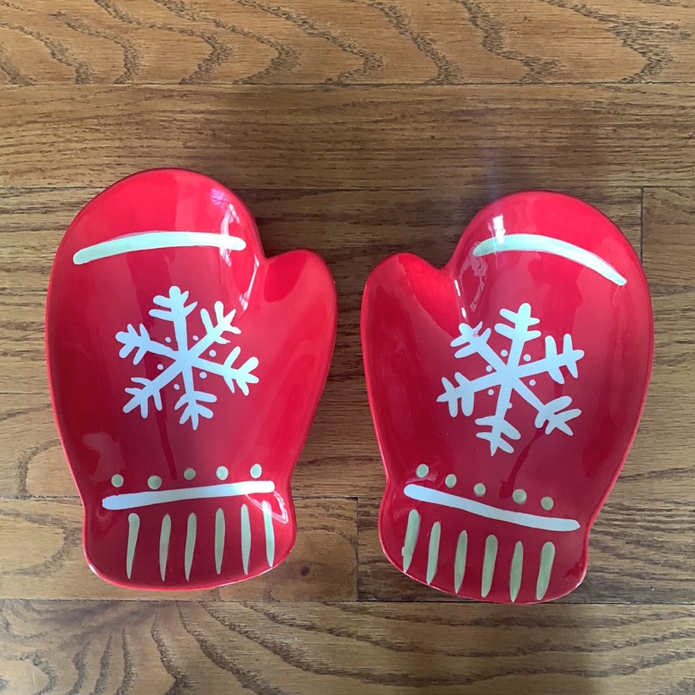 Holiday Serving Dishes